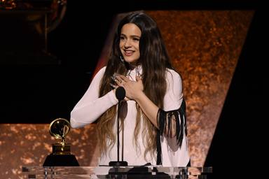 Los looks de Rosalía también conquistan los Premios Grammy