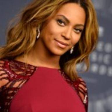 Beyoncé le canta Happy Birthday a una fan