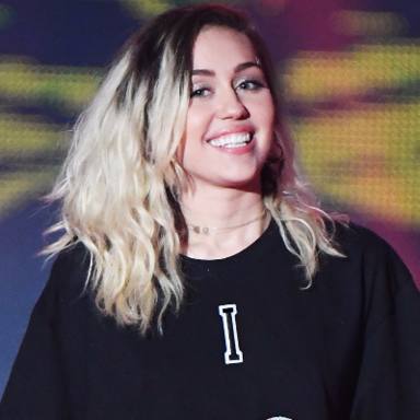¿Está Miley Cyrus embarazada?