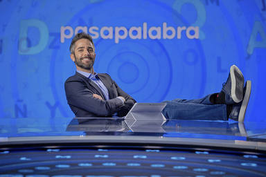 La estrategia oculta de Telecinco para tratar de tumbar el estreno del nuevo 'Pasapalabra' de Roberto Leal