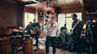 Así suena 'Overpass Graffiti': el nuevo temazo de Ed Sheeran, estrenado por sorpresa en su 'Tiny Desk'