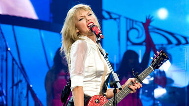Taylor Swift da otro regalo a sus fans cantando por primera vez en vivo esta canción de ‘Midnights’