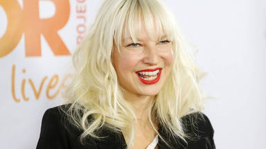 ¡Ouch! Sia se lleva un jarro de agua fría después de que su película se lleve el título de 'lo peor'