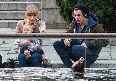 Taylor Swift y Harry Styles en el zoo