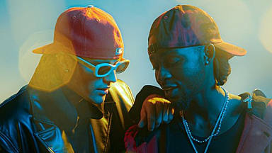 Justin Bieber y Omah Lay prueban suerte con el afrobeat en su nuevo y sugerente lanzamiento 'Attention'
